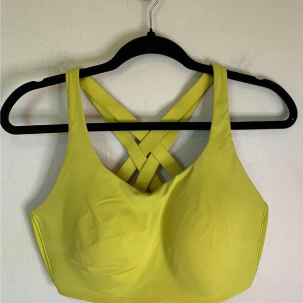 Lululemon | "Almost Pear" Energy High Support SPorts Bra Size 38D